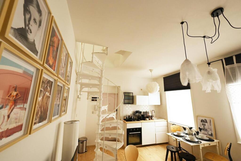 شقة Stylish Duplex In The Heart Of Brussels Centre المظهر الخارجي الصورة